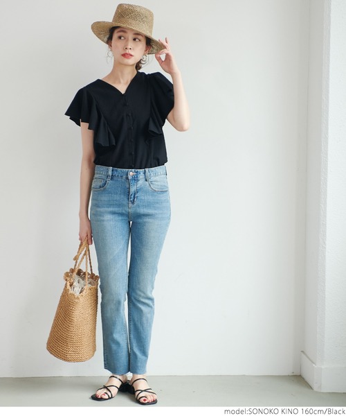 coca（coca）（コカ）の「袖フリルフロントボタンブラウス（シャツ/ブラウス・レディース・ブラック/ホワイト・ONE SIZE）」の5枚目の写真