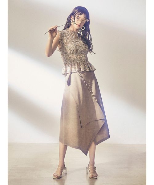 dazzlin（ダズリン）の「ティアーイレギュラーフレアスカート（スカート・レディース・ベージュ/ブラウン/アイボリー・SMALL/MEDIUM）」の13枚目の写真