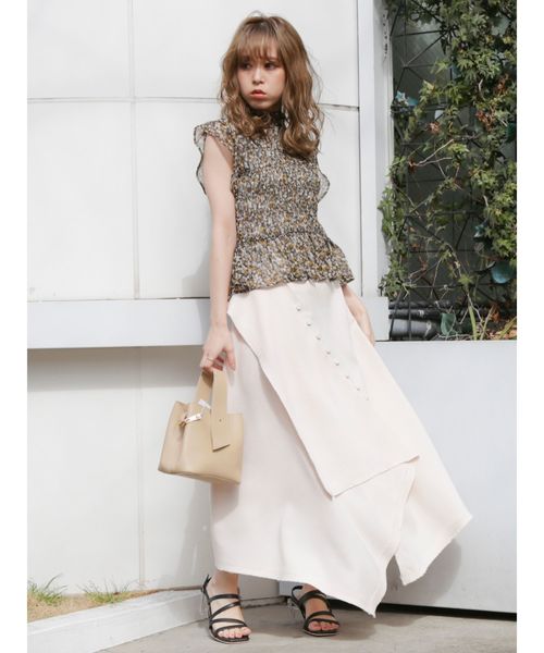 dazzlin（ダズリン）の「ティアーイレギュラーフレアスカート（スカート・レディース・ベージュ/ブラウン/アイボリー・SMALL/MEDIUM）」の14枚目の写真