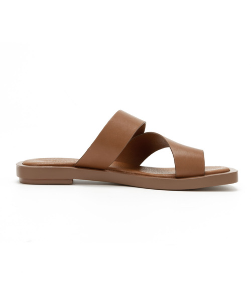 rectangle（レクタングル）の「スクエアトゥフラットトングサンダル（サンダル・レディース・ブラック/ブラウン/アイボリー・23㎝/24㎝/23.5㎝/24.5㎝）」の12枚目の写真