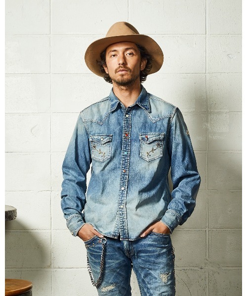 TMT（ティーエムティー）の「FLOWER STUDS DENIM WESTERN SHIRTS