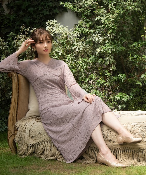 ASTORIA ODIER(アストリアオディール)の「Vカットリボンバレエシューズ(パンプス・レディース・ブラック/モカ/スモークピンク/ピンクゴールド/アイボリー/ゴールド/その他・SMALL/MEDIUM/LARGE)」の16枚目の写真