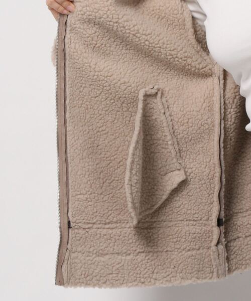 KOBE LETTUCE（コウベレタス）の「フェイクムートンフライトジャケット（ムートンコート・レディース・アイボリー/ベージュ/ブラウン/ブラック・FREE）」の6枚目の写真