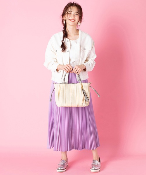 Via Demizon(ビアデミゾン)の「プリーツ加工サマーバッグ ロングショルダー付き(かごバッグ・レディース・アイボリー/ブラウン/ブラック・FREE)」の11枚目の写真