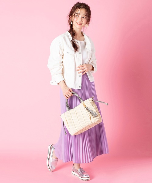 Via Demizon(ビアデミゾン)の「プリーツ加工サマーバッグ ロングショルダー付き(かごバッグ・レディース・アイボリー/ブラウン/ブラック・FREE)」の14枚目の写真