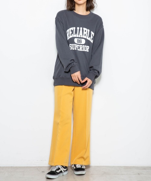 WEGO(ウィゴー)の「WEGO/カレッジロゴプリントプルオーバー(スウェット・レディース・ホワイト/スミクロ/ダークグリーン・SMALL/MEDIUM/LARGE)」の11枚目の写真