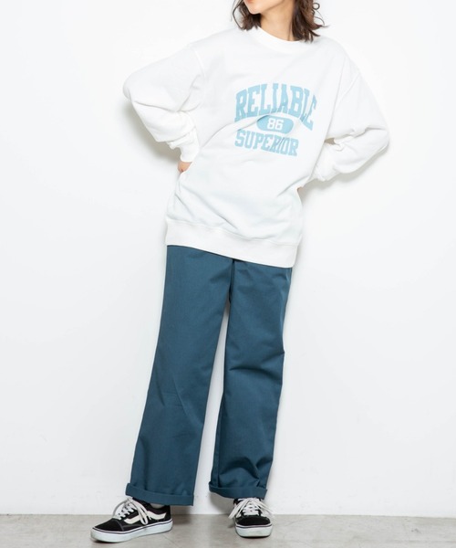 WEGO(ウィゴー)の「WEGO/カレッジロゴプリントプルオーバー(スウェット・レディース・ホワイト/スミクロ/ダークグリーン・SMALL/MEDIUM/LARGE)」の17枚目の写真