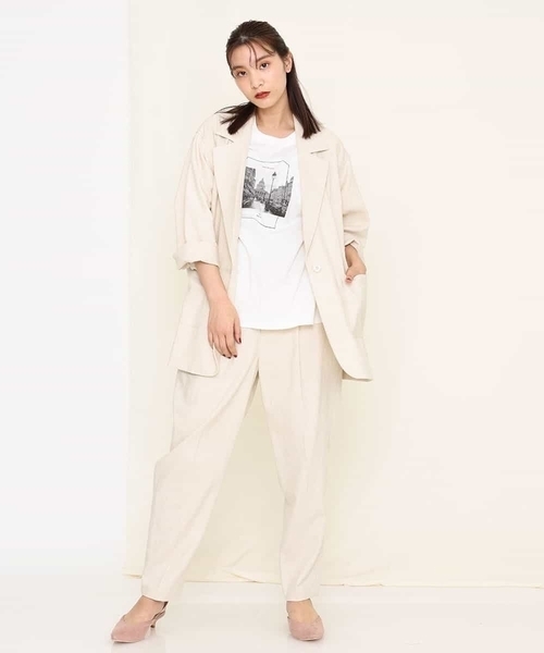 a.v.v（アーヴェヴェ）の「【セットアップ対応】麻混ハイウェストテーパードパンツ（スラックス・レディース・ベージュ・36/42/38/40/34）」の3枚目の写真