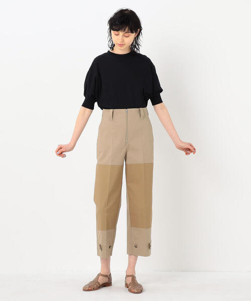 TOMORROWLAND (トゥモローランド)の「ストレッチチノ パッチワーククロップドパンツ(チノパンツ・レディース・ベージュ・34/36)」の11枚目の写真