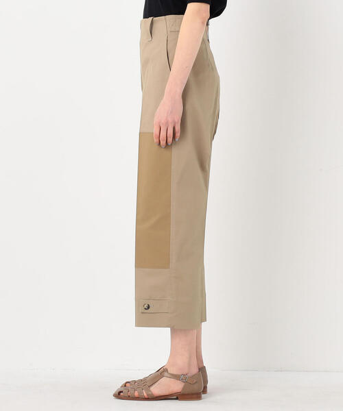 TOMORROWLAND (トゥモローランド)の「ストレッチチノ パッチワーククロップドパンツ(チノパンツ・レディース・ベージュ・34/36)」の6枚目の写真