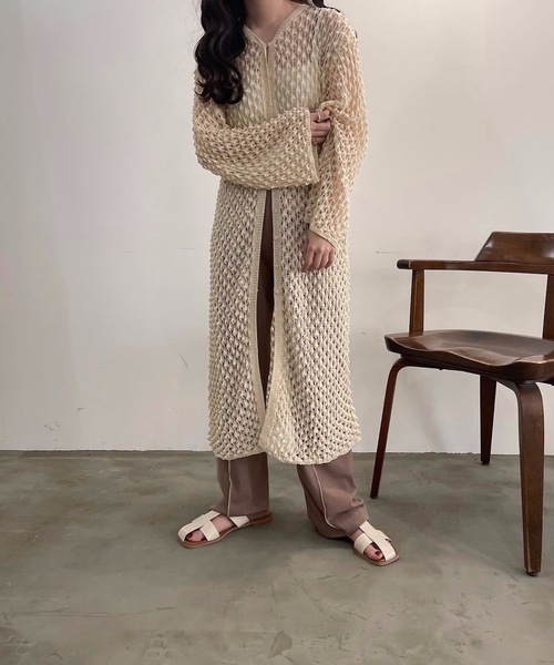 lawgy（ラウジー）の「original ami knit op（ワンピース・レディース・ブラウン/アイボリー・FREE）」の3枚目の写真