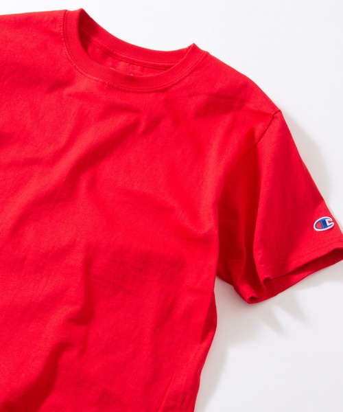 Champion(チャンピオン)の「【Champion】T525 ビッグシルエットオーセンティッククルーネックTシャツ(Tシャツ/カットソー・メンズ・ホワイト/ブラック/ネイビー/グレー/レッド/ワイン・S/M/L/XL)」の5枚目の写真