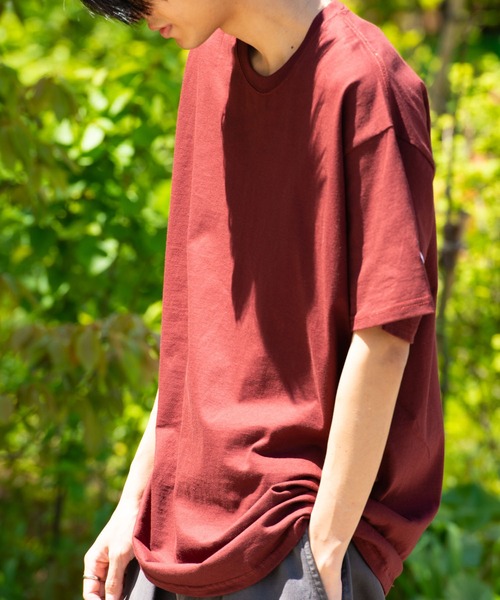 Champion(チャンピオン)の「【Champion】T525 ビッグシルエットオーセンティッククルーネックTシャツ(Tシャツ/カットソー・メンズ・ホワイト/ブラック/ネイビー/グレー/レッド/ワイン・S/M/L/XL)」の18枚目の写真