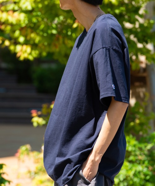 Champion(チャンピオン)の「【Champion】T525 ビッグシルエットオーセンティッククルーネックTシャツ(Tシャツ/カットソー・メンズ・ホワイト/ブラック/ネイビー/グレー/レッド/ワイン・S/M/L/XL)」の22枚目の写真