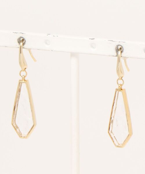 Phoebe（フィービィー）の「モダンキリコスウィングフックピアス（ピアス（両耳用）・レディース・ゴールド・FREE）」の8枚目の写真