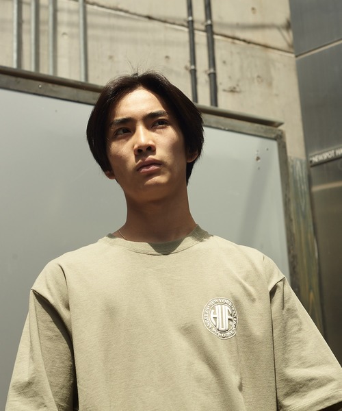 HUF（ハフ）の「REGIONAL S/SL TEE  HUF ハフ Tシャツ 店舗限定（Tシャツ/カットソー・メンズ・ホワイト/ブラック/オリーブ/ライトベージュ・XL/M/S/XXL/L）」の21枚目の写真