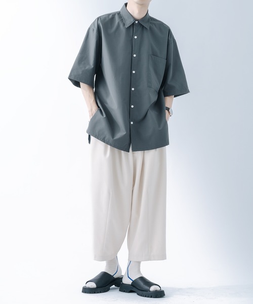 epnok（エプノック）の「サイドスリットベーシックシャツ（シャツ/ブラウス・メンズ・オフホワイト/ダークグレー/グレイッシュベージュ・SMALL/MEDIUM/LARGE）」の13枚目の写真