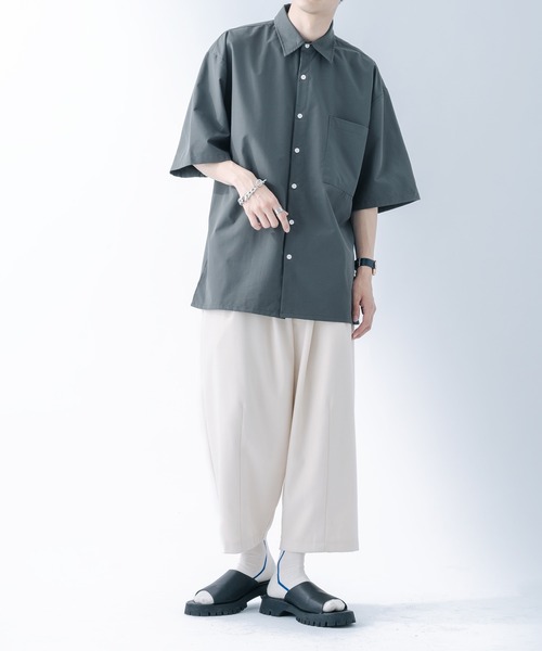 epnok（エプノック）の「サイドスリットベーシックシャツ（シャツ/ブラウス・メンズ・オフホワイト/ダークグレー/グレイッシュベージュ・SMALL/MEDIUM/LARGE）」の15枚目の写真