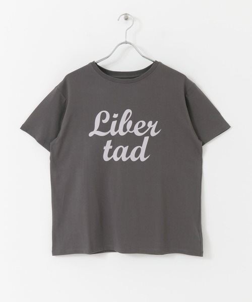 KBF+(ケービーエフプラス)の「KBF+ LibertadロゴTシャツ(Tシャツ/カットソー・レディース・オフホワイト/ベージュ系その他/チャコールグレー・ONE)」の16枚目の写真