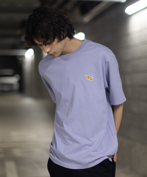 Mark Gonzales(マーク・ゴンザレス)の「【Mark Gonzales / マークゴンザレス】 別注 カラー バックプリント Tシャツ(Tシャツ/カットソー・メンズ・ホワイト/ベージュ/ブラック/ライラック・46/48)」の4枚目の写真