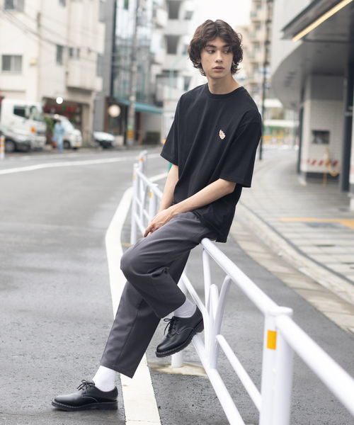 Mark Gonzales(マーク・ゴンザレス)の「【Mark Gonzales / マークゴンザレス】 別注 カラー バックプリント Tシャツ(Tシャツ/カットソー・メンズ・ホワイト/ベージュ/ブラック/ライラック・46/48)」の8枚目の写真