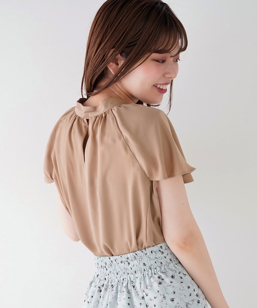 natural couture（ナチュラルクチュール）の「【WEB限定】センタータックフレアスリーブギャザーブラウス（シャツ/ブラウス・レディース・ベージュ/オフホワイト/グリーン/その他1/その他2・FREE）」の17枚目の写真