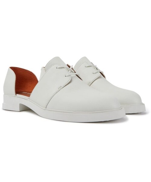 CAMPER（カンペール）の「[カンペール] TWINS / フラットシューズ（パンプス・レディース・ホワイト・23.0cm/24.0cm/23.5cm/25.0cm）」の13枚目の写真