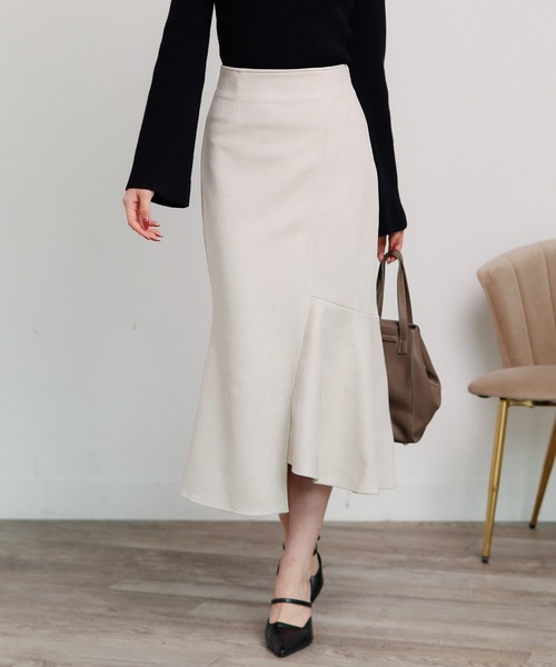 LIPSERVICE（リップサービス）の「スエードアシメマーメイドスカート（スカート・レディース・ブラック/パープル/モカ/アイボリー・S/M）」の4枚目の写真