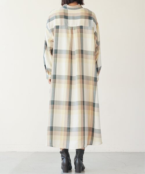frames RAY CASSIN（フレームスレイカズン）の「ビッグチェックシャツワンピース（シャツワンピース・レディース・ブラウン系/ネイビー系/パープル系/ブルー系/オレンジ系/グレー系/グリーン系/ネイビー/オフホワイト・FREE）」の12枚目の写真