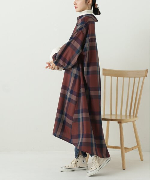 frames RAY CASSIN（フレームスレイカズン）の「ビッグチェックシャツワンピース（シャツワンピース・レディース・ブラウン系/ネイビー系/パープル系/ブルー系/オレンジ系/グレー系/グリーン系/ネイビー/オフホワイト・FREE）」の3枚目の写真