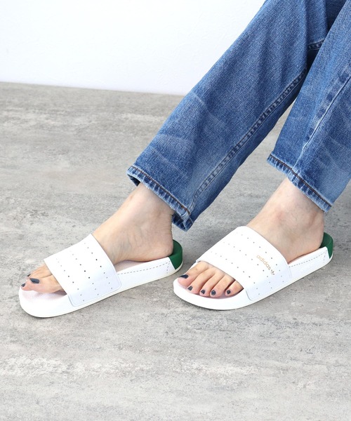 adidas Originals（アディダスオリジナルス）の「adidas originals / ADILETTE（サンダル・レディース・ホワイト・23.5/24.5）」の8枚目の写真