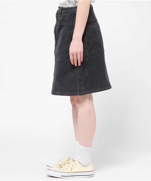 Kastane（カスタネ）の「【Kastane】BIGポケットスカート（スカート・レディース・ネイビー/ベージュ/アイボリー・LARGE/SMALL/X-SMALL/MEDIUM）」の8枚目の写真