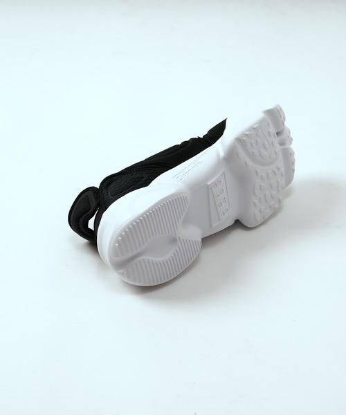 NIKE（ナイキ）の「＃【NIKE/ナイキ】AQUA RIFT/アクアリフト（サンダル・レディース・ブラック/ホワイト・24.5cm/23.5cm/24cm）」の6枚目の写真