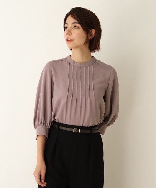 DRESKIP(ドレスキップ)の「◆イージーケアピンタック袖パールブラウス(シャツ/ブラウス・レディース・パープル/イエロー/ライトベージュ/ホワイト系3/ブラック系/ブルー系・02/03/04)」の6枚目の写真