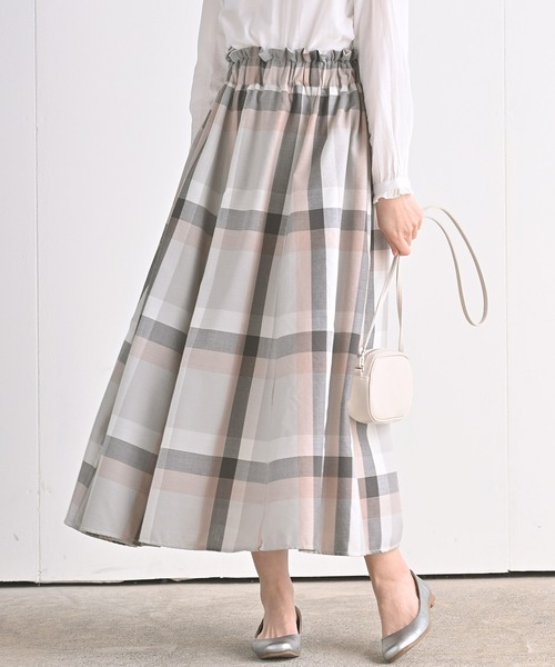 rps（アールピーエス）の「ＢＩＧチェックフレアースカート（スカート・レディース・ブルー/パープル/ブラウン/オレンジ/イエロー/ネイビー/ベージュ/ライトグレー・M）」の2枚目の写真