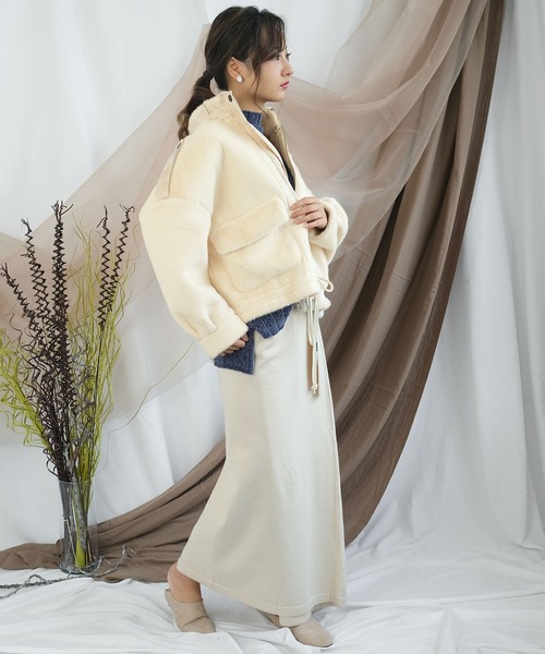 ＡＮＤＪ（アンドジェイ）の「スタンドカラーフェイクファーボアジャケット（その他アウター・レディース・アイボリー・M）」の12枚目の写真