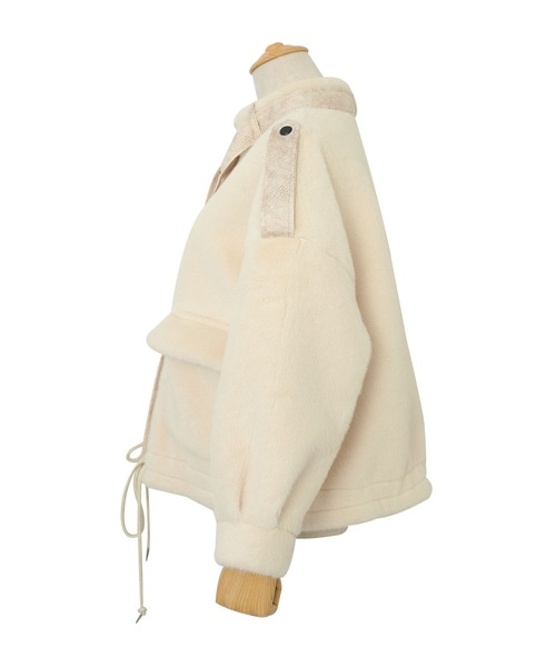 ＡＮＤＪ（アンドジェイ）の「スタンドカラーフェイクファーボアジャケット（その他アウター・レディース・アイボリー・M）」の10枚目の写真