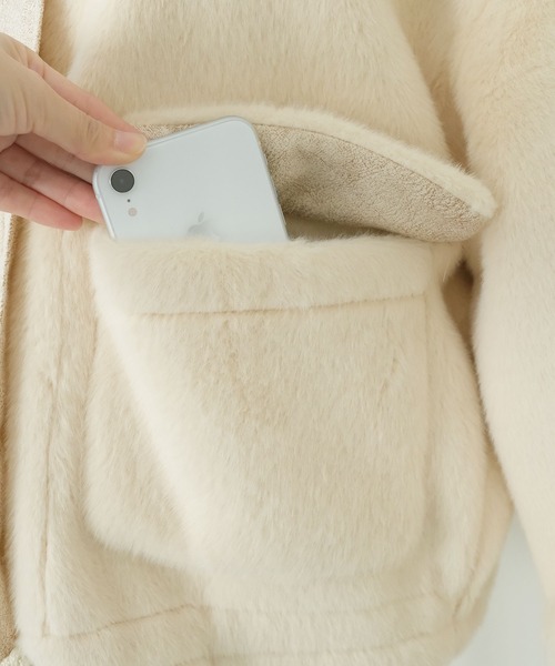 ＡＮＤＪ（アンドジェイ）の「スタンドカラーフェイクファーボアジャケット（その他アウター・レディース・アイボリー・M）」の20枚目の写真