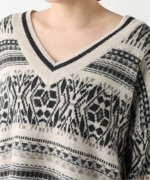 RIVE DROITE（リヴドロワ）の「大人のデザインニット　編み込みジャガードVネックニット（ニット/セーター・レディース・ブラウン/オフホワイト・FREE）」の11枚目の写真