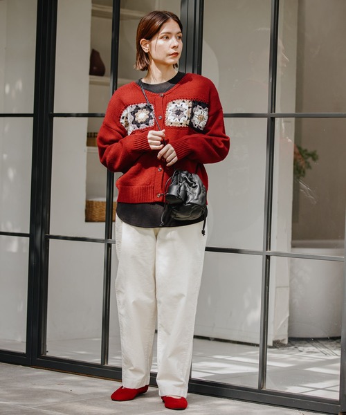 niko and...(ニコアンド)の「起毛スムースクループルオーバー(Tシャツ/カットソー・レディース・ブラック/グリーン/ナチュラル/チャコール・MEDIUM/LARGE)」の21枚目の写真