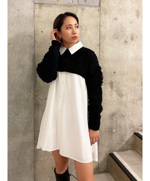 ENVYM（アンビー）の「フリンジケーブルショートニット（ニット/セーター・レディース・ブルー/ホワイト/ブラック・FREE）」の2枚目の写真