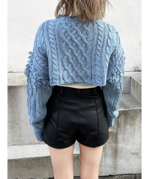 ENVYM（アンビー）の「フリンジケーブルショートニット（ニット/セーター・レディース・ブルー/ホワイト/ブラック・FREE）」の7枚目の写真