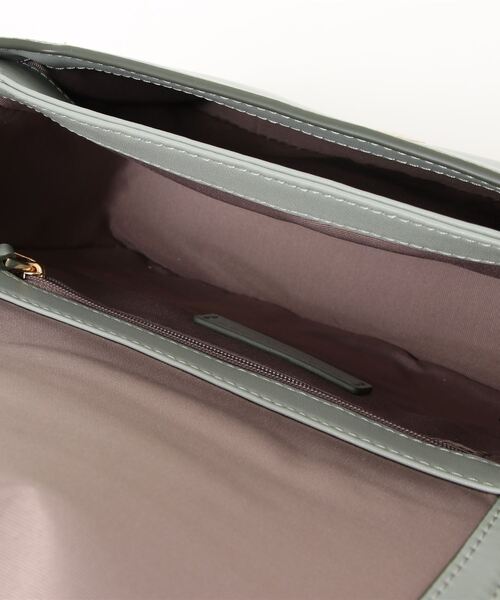 MARC JACOBS（マークジェイコブス）の「INSIGNIA FULL FLAP LOGO