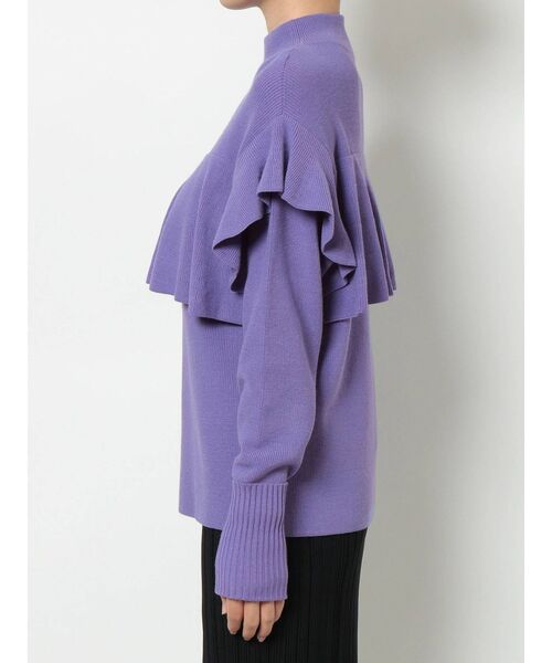 ELENDEEK（エレンディーク）の「フレアケープライクニット（ニット/セーター・レディース・オフホワイト/ラベンダー/ブラック・FREE）」の14枚目の写真