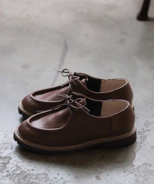 SESTO（セスト）の「軽量EVA底の革ピースレースアップチロリアンシューズ（ドレスシューズ・レディース・キャメル/ブラック/ホワイト・25.0cm/23.0cm/23.5cm/24.5cm/24.0cm/22.5cm）」の7枚目の写真