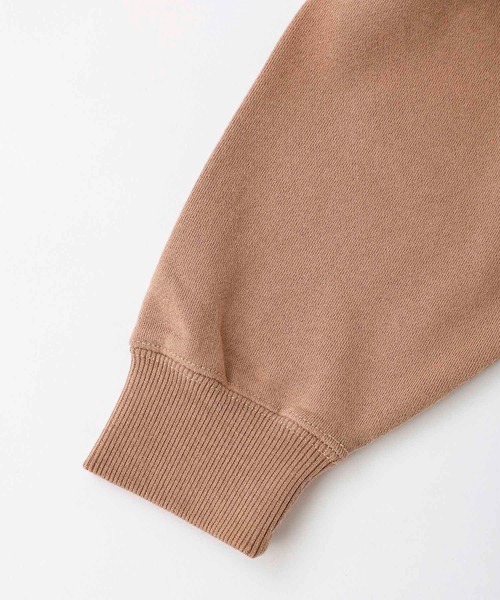 X-girl（エックスガール）の「PEACHY LOGO CREW SWEAT TOP（スウェット・レディース・ブラック/ベージュ/ホワイト・S/M/L/XL）」の9枚目の写真