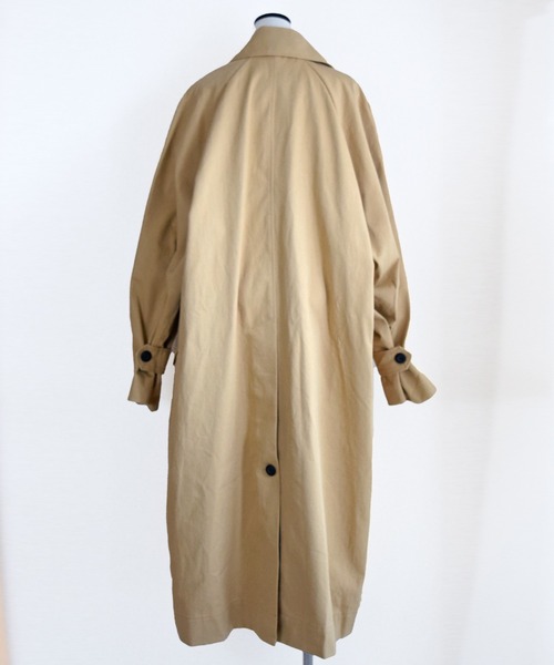 Marient（マリエント）の「マックステンカラーコート/ユニセックス（ステンカラーコート・レディース・ベージュ・FREE）」の10枚目の写真