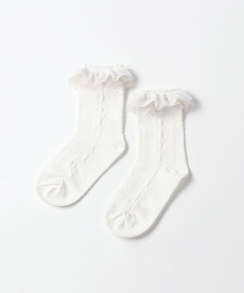 KP DECO(ケーピーデコ)の「チュールフリル付き花柄フロート編みクルーソックス(13-15~21-23cm)(ソックス/靴下・キッズ・ブラック/オフホワイト/ラベンダー・22cm/16cm/18cm/14cm/20cm)」の2枚目の写真