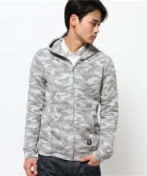 VENCEEXCHANGE（ヴァンスエクスチェンジ）の「カモフラジャガードZIPパーカー           （パーカー・メンズ・シルバー/ネイビー・SMALL/LARGE/MEDIUM）」の2枚目の写真