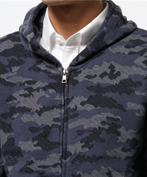 VENCEEXCHANGE（ヴァンスエクスチェンジ）の「カモフラジャガードZIPパーカー           （パーカー・メンズ・シルバー/ネイビー・SMALL/LARGE/MEDIUM）」の7枚目の写真